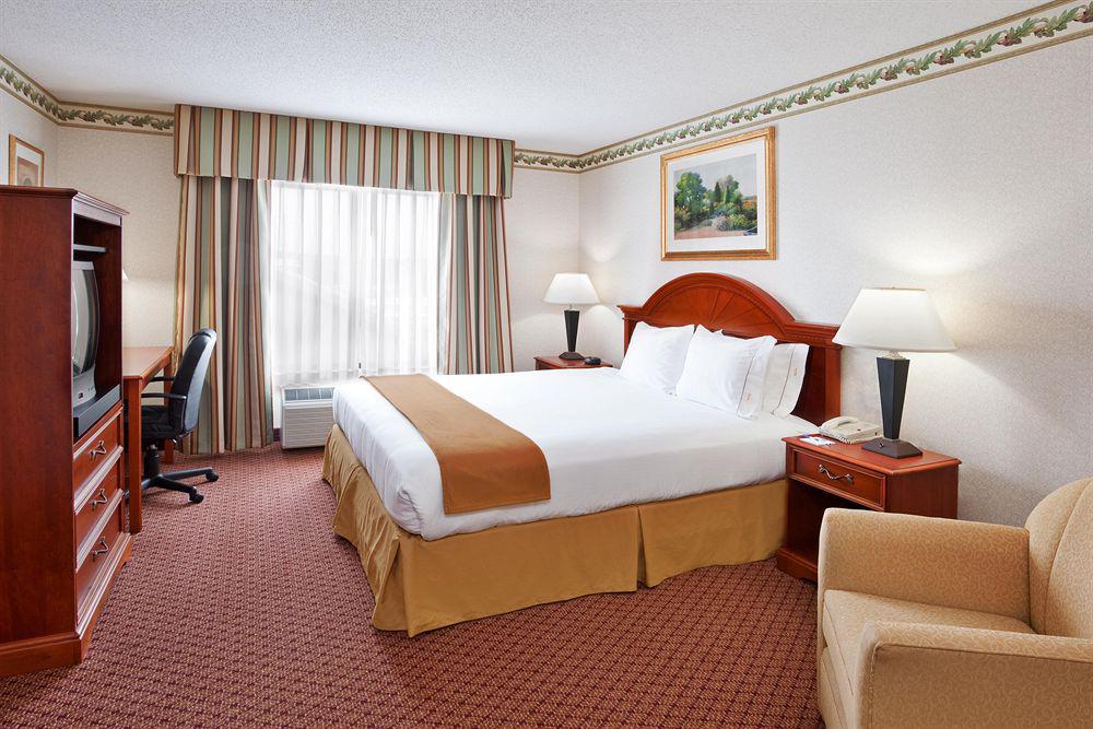 Holiday Inn Express & Suites - Sharon-Hermitage By Ihg West Middlesex Phòng bức ảnh