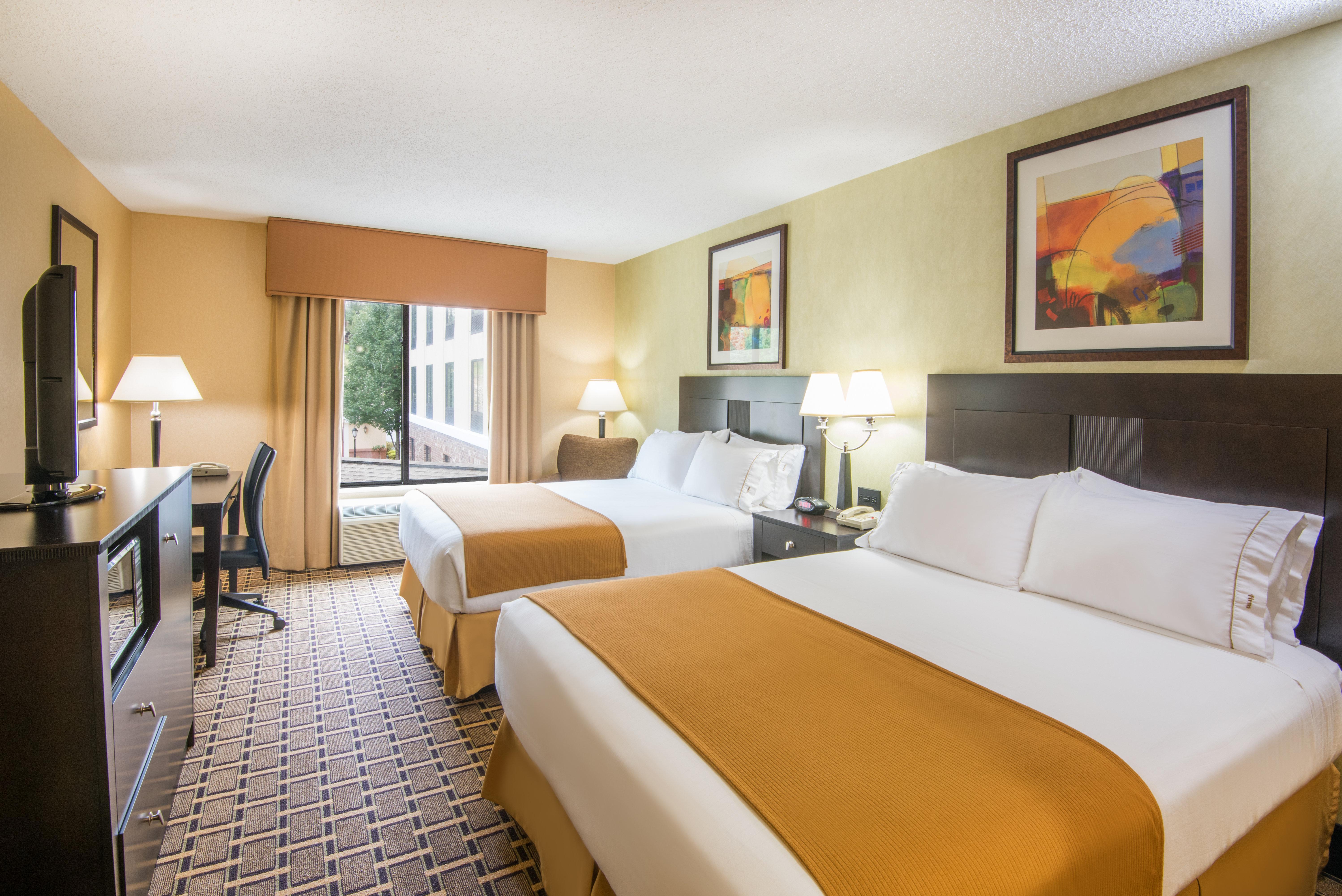 Holiday Inn Express & Suites - Sharon-Hermitage By Ihg West Middlesex Ngoại thất bức ảnh