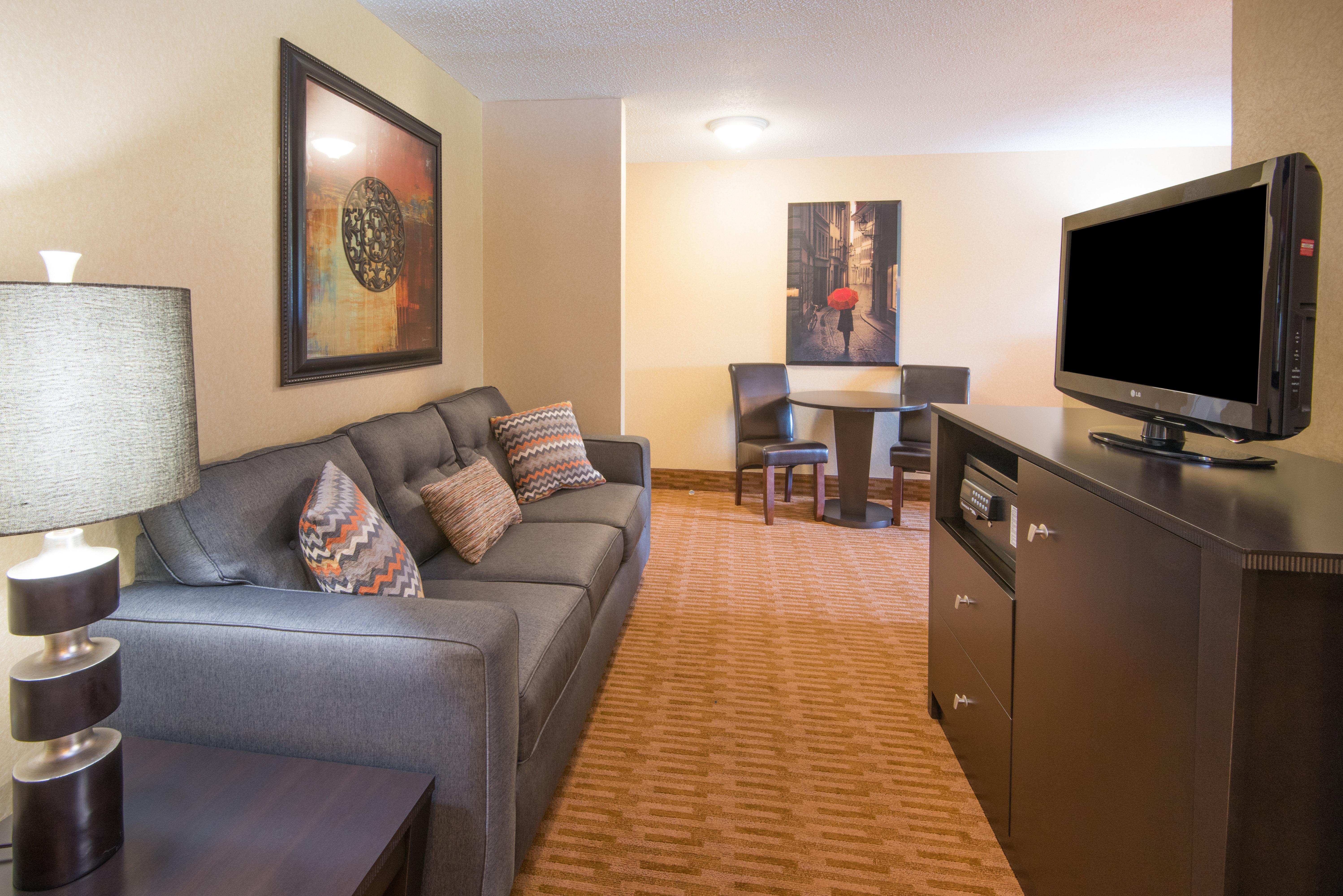 Holiday Inn Express & Suites - Sharon-Hermitage By Ihg West Middlesex Ngoại thất bức ảnh