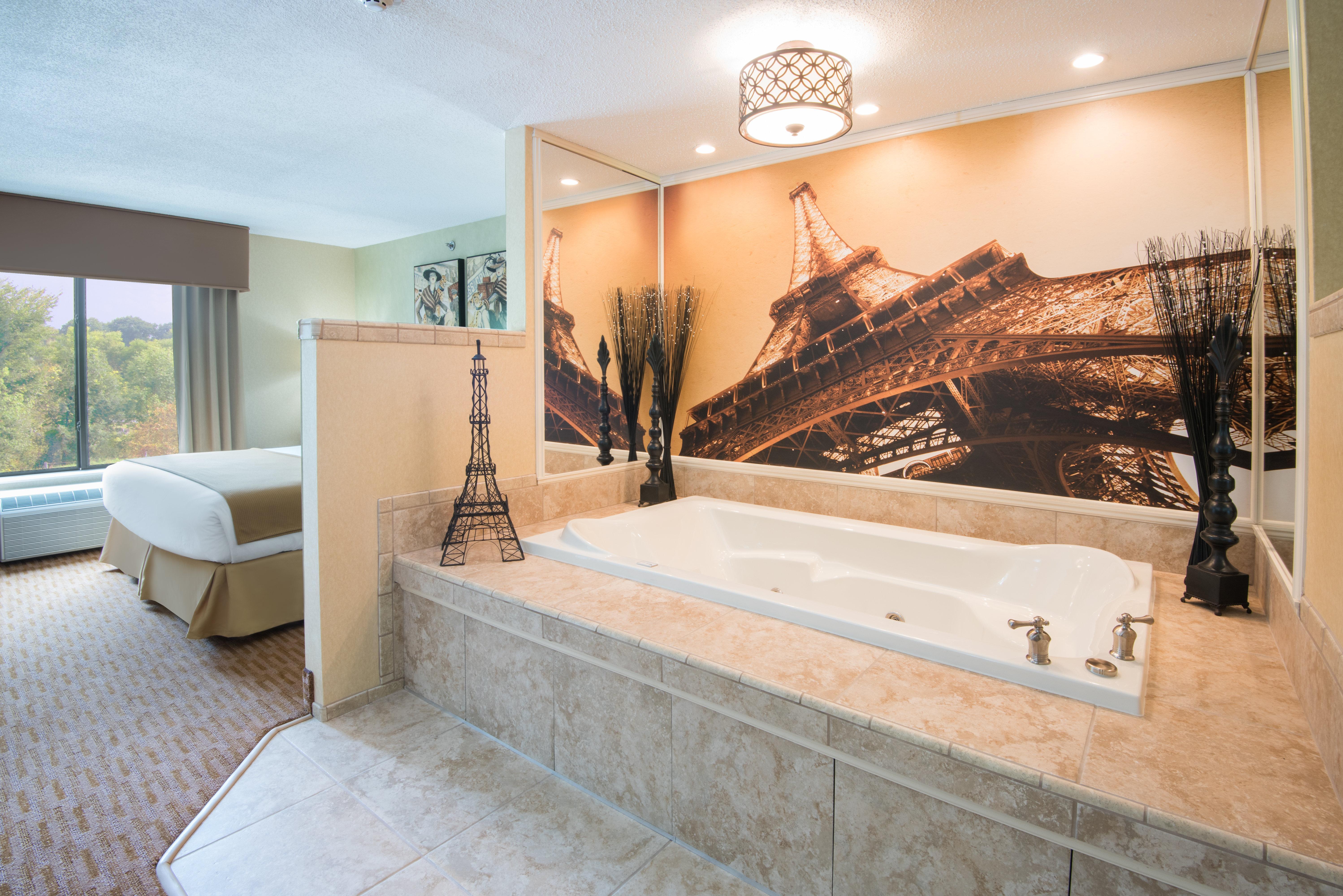 Holiday Inn Express & Suites - Sharon-Hermitage By Ihg West Middlesex Ngoại thất bức ảnh